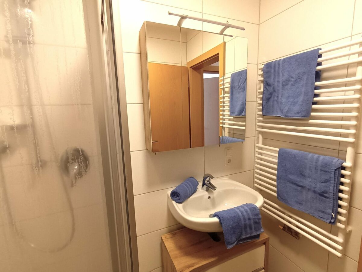 Apartment Apartment in Tyrol near Ski Slopes - Features photo 5