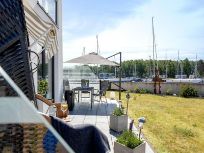 Holiday house Ferienhaus am Yachthafen in Peenemünde - Outdoor photo 2