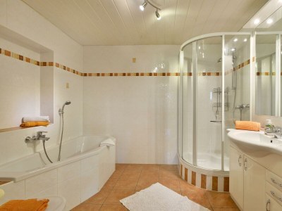 Apartment Apartment/2 Schlafräume/Dusche, Bad, WC - Features photo 13