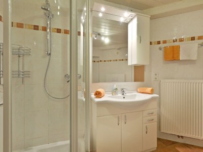 Apartment Apartment/2 Schlafräume/Dusche, Bad, WC - Features photo 14