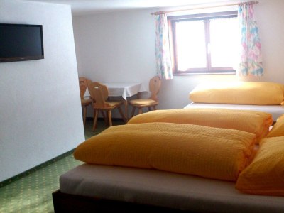 Holiday room Dreibettzimmer mit Dusche/WC - Features photo 69