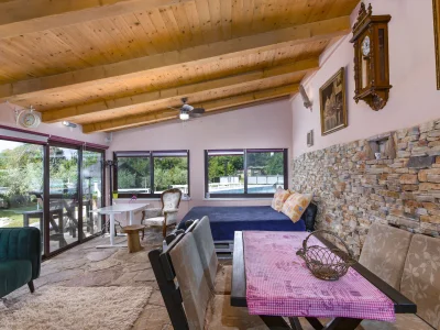 Holiday house Tavern - Features photo 13