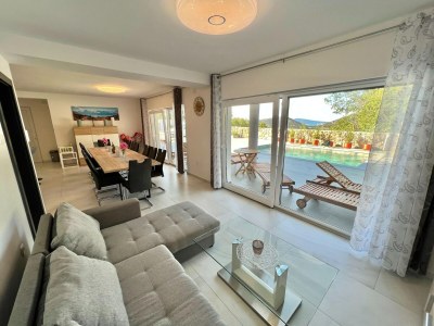 Holiday house Group holiday villa with pool - Features photo 12