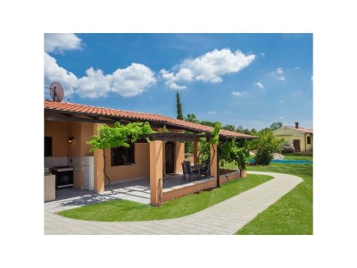 Holiday house Casa Luka Vareski - Outdoor photo 8