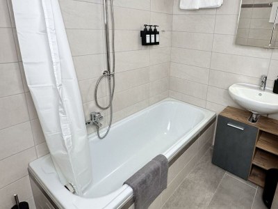 Holiday apartment Wandertraum in Zentrumsnähe - Outdoor photo 9