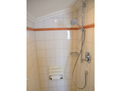 Apartment Ferienhaus, Dusche, WC, 4 oder mehr Schlafräume - Features photo 28