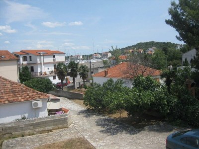 Apartment Apartments Paula - One Bedroom Apartment with Terrace 1 - Outdoor photo 4