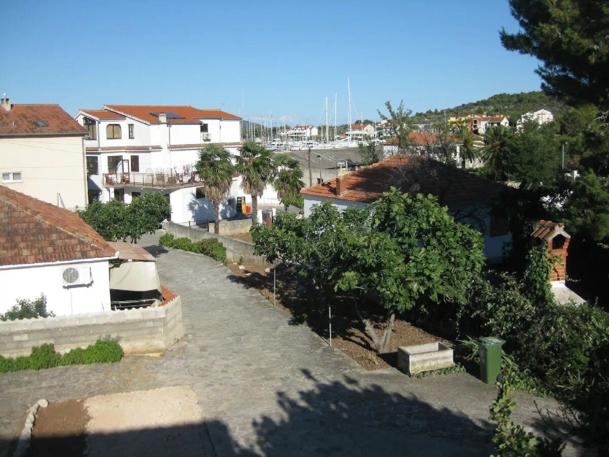 Apartment Apartments Paula - One Bedroom Apartment with Terrace 2 - Outdoor photo 5