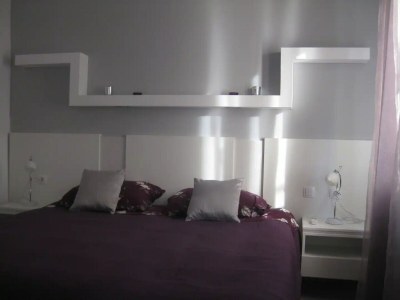Apartment Apartments Paula - One Bedroom Apartment with Terrace 3 - Features photo 8