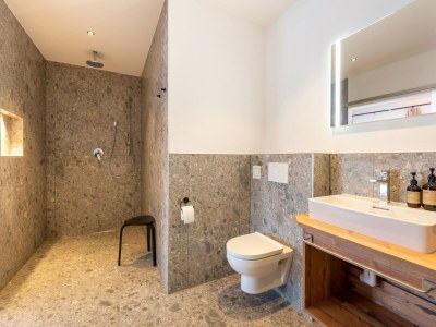 Apartment Apartment in Stubai near Ski Lift - Features photo 32