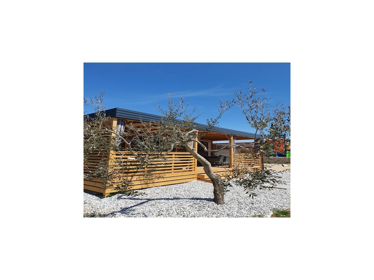 caravan Mobile Homes Karlo & Dino - Two Bedroom Mobile Home with Terrace - Outdoor photo 3