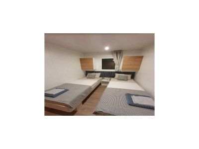 caravan Mobile Homes Karlo & Dino - Two Bedroom Mobile Home with Terrace - Features photo 12