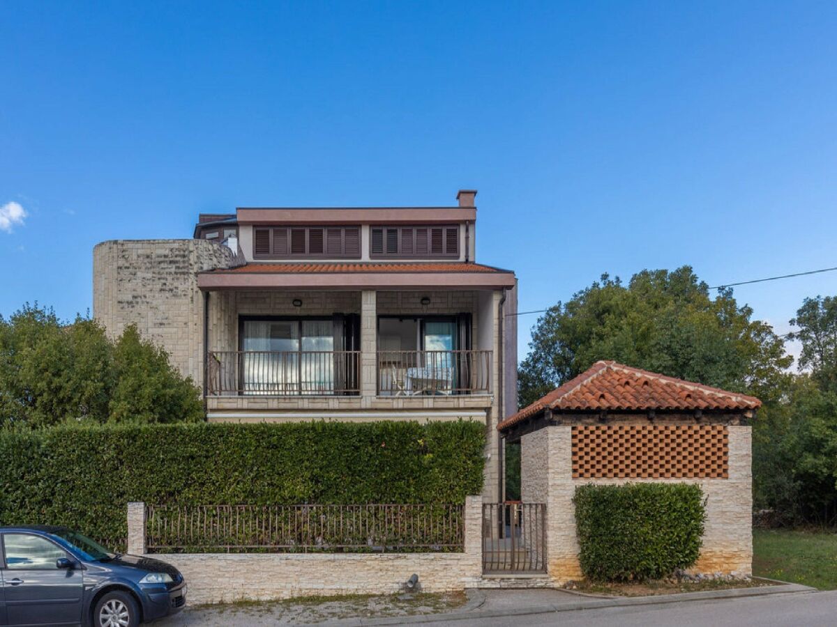 Apartment Apartments Ilija Njavro - Studio Apartment with Balcony - Outdoor photo 2