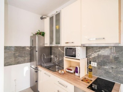 Apartment Apartment Anka - One Bedroom Apartment with Terrace - Features photo 5