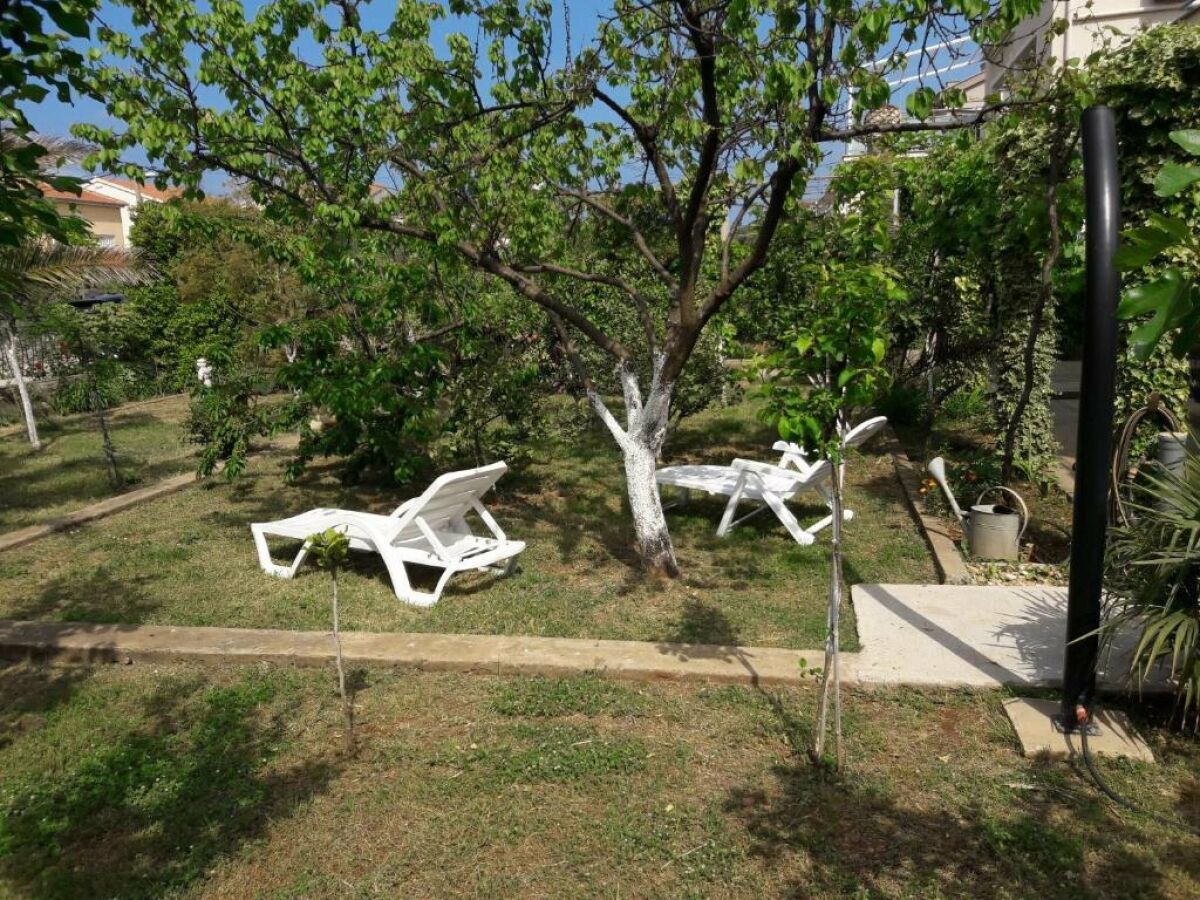 Apartment Apartments Amalia - Two Bedroom Apartment with Terrace - Outdoor photo 5