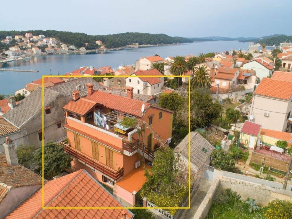 Apartment Apartment Blamax with Terrace and Sea View - Outdoor photo 5