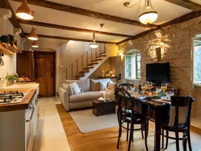 Holiday house Stone House Lola - Two Bedroom Holiday Home - Features photo 31