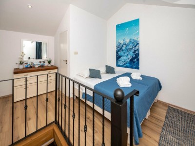 Holiday house Stone House Lola - Two Bedroom Holiday Home - Features photo 33