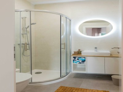 Apartment Apartments aMare - Three Bedroom Apartment with Balcony and Sea View - Features photo 24