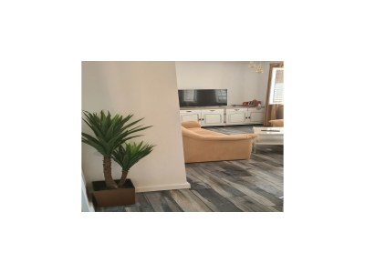 Apartment Apartment Solvit - Three Bedroom Apartment with Terrace - Features photo 12