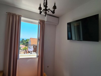 Apartment Apartment Solvit - Three Bedroom Apartment with Terrace - Features photo 19