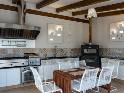 Villa Gemma Mare & heated pool - Features photo 26