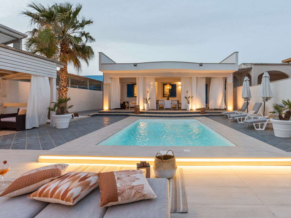 Villa Soave Meer und Pool