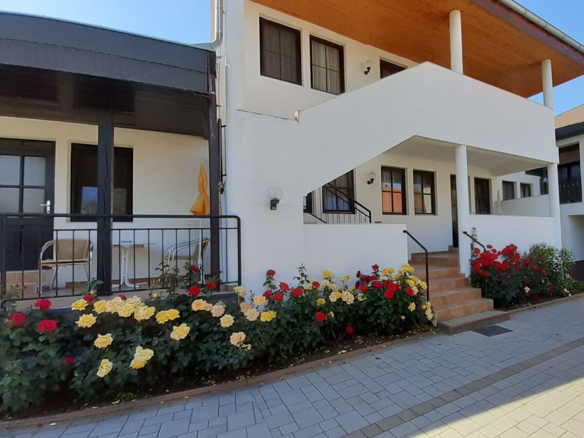 Apartment Apartment/1 Schlafraum/Hof - Outdoor photo 3