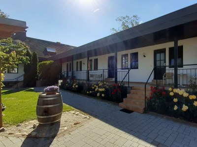 Apartment Apartment/1 Schlafraum/Hof - Outdoor photo 2