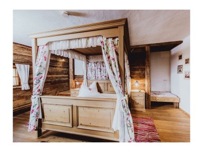 Holiday room Doppelzimmer "Rosenzimmer" - Features photo 14