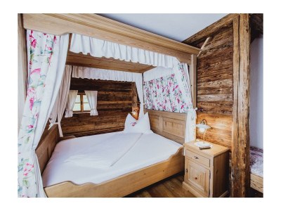 Holiday room Doppelzimmer "Rosenzimmer" - Features photo 15