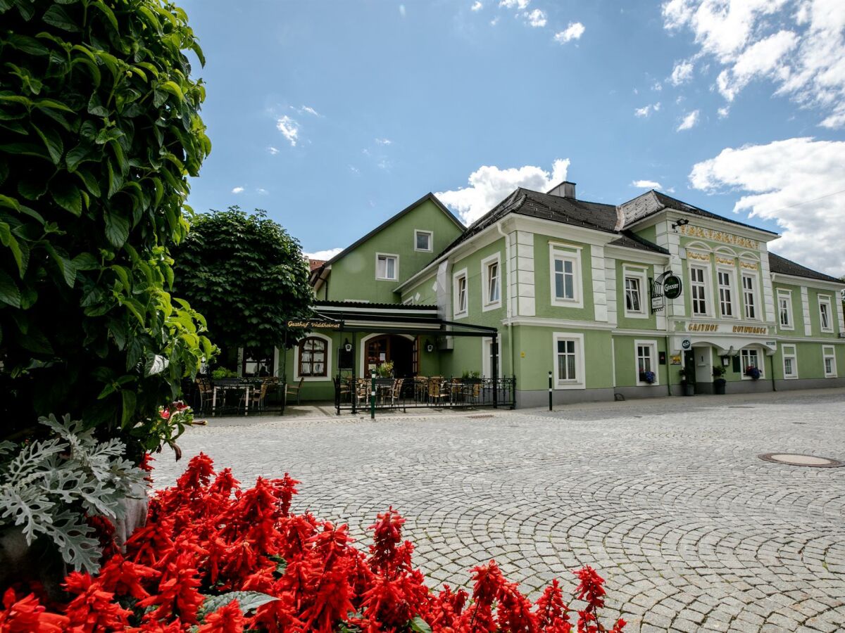 Holiday room Vierbettzimmer, Dusche oder Bad, Balkon