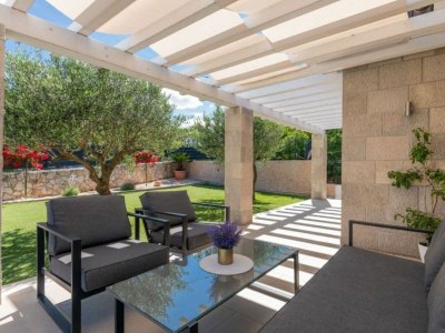 Villa Villa Korana *with pool and whirlpool* - Outdoor photo 13