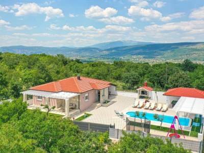 Villa Villa Korana *with pool and whirlpool* - Outdoor photo 15