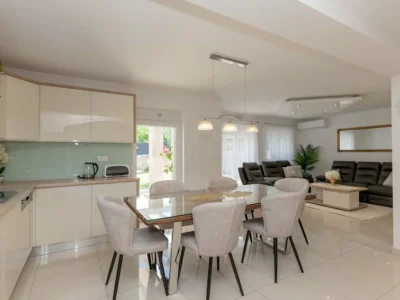 Villa Villa Korana *with pool and whirlpool* - Features photo 29