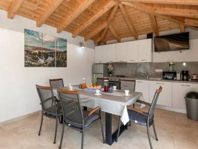 Villa Villa Korana *with pool and whirlpool* - Features photo 31