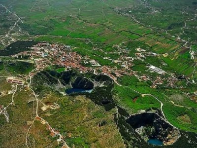 Villa Villa Korana *with pool and whirlpool* - Environment photo 33