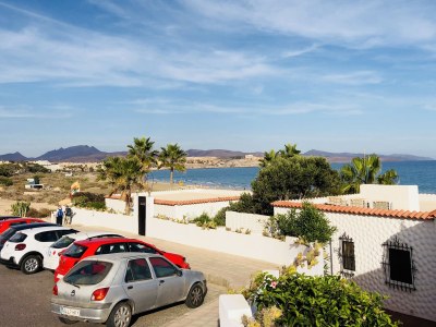 Apartment Beach Apartment directly by the sea - Vacation under palm trees - Outdoor photo 6