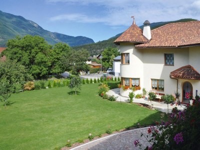 Holiday park Apartment in Brixen with Pool & Dolomites Views - Outdoor photo 10