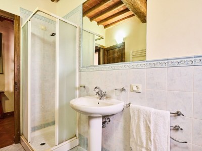 Villa Farmhouse in Chianti with Pool and Garden - Features photo 28