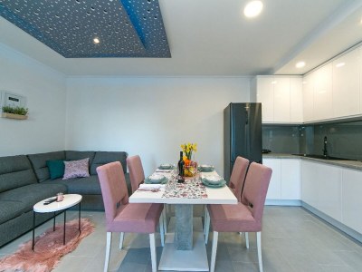 Apartment Apartment Papilio  - Two Bedroom Apartment with Terrace - Features photo 12