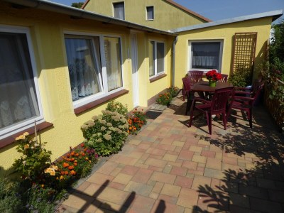 Bungalow Bungalow in Zweedorf mit Liegewiese - Outdoor photo 2