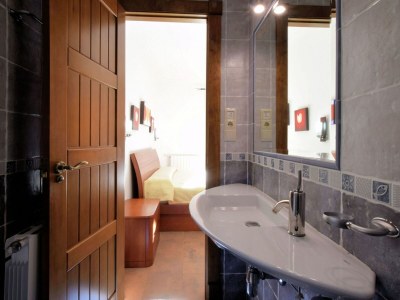 Holiday house Luxury villa in Sayalonga with private pool - Features photo 22