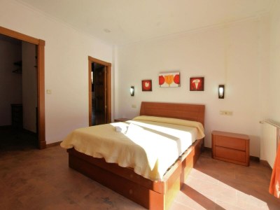 Holiday house Luxury villa in Sayalonga with private pool - Features photo 27