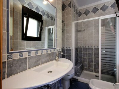 Holiday house Luxury villa in Sayalonga with private pool - Features photo 31