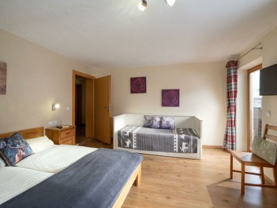 Apartment Appartement 5 "Kathy" - Features photo 16