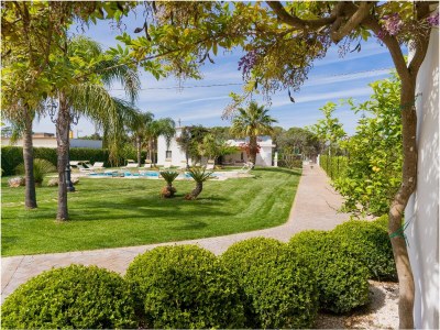 Holiday house Villa with swimming pool - Outdoor photo 14