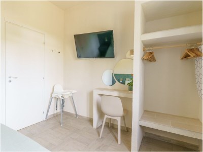 Holiday house Villa with swimming pool - Features photo 24