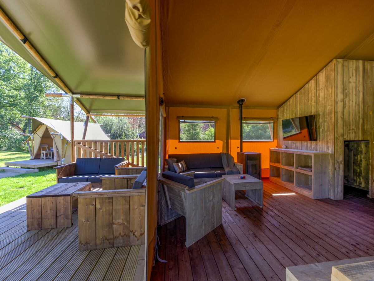 Holiday park Chic Glamping Escape with Pool - Outdoor photo 2