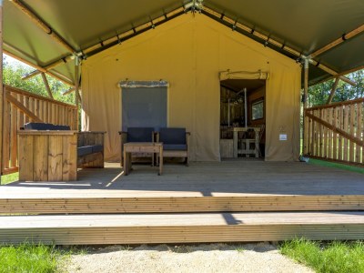 Holiday park Chic Glamping Escape with Pool - Outdoor photo 5
